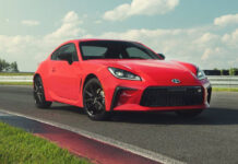 Toyota GR86 Premium del 2024, un deportivo básico en el mejor de los sentidos