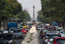 Los simples consejos para salvar vidas durante las fiestas con millones de autos en las carreteras