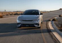 EE.UU. Fabricado en West Point, Georgia, Kia le puso precio al EV6 del 2026